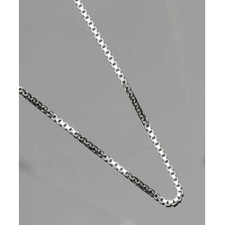 18 Kt Venice white gold chain.